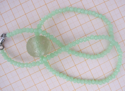 Glaskette mit großer - 45,